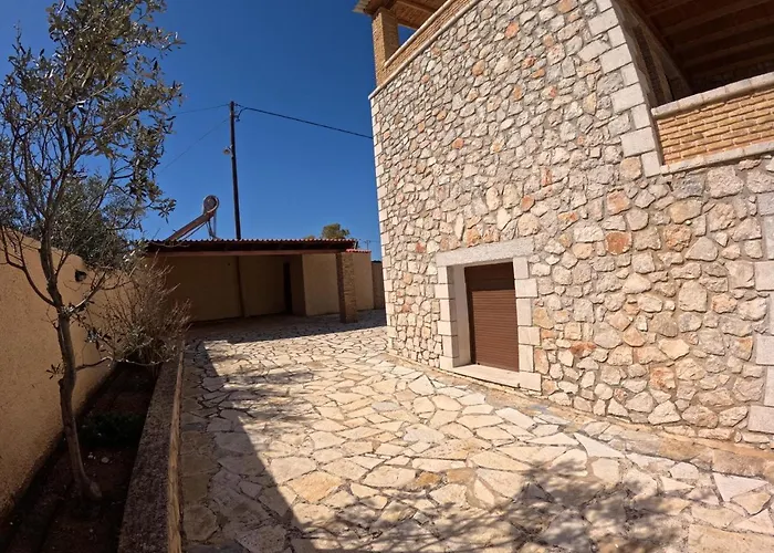 Villa Eliana Vivári